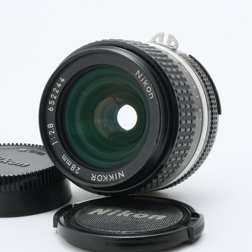 41.Nikon Ai-s AIS Nikkor 28mm f/2.8 MF Manual Wide Lens made in Japan